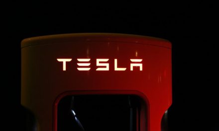 Udforsk det komplette udvalg af Tesla ladestationer