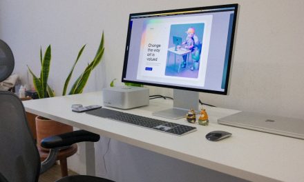 Gør dit arbejdsrum unikt med træskriveborde